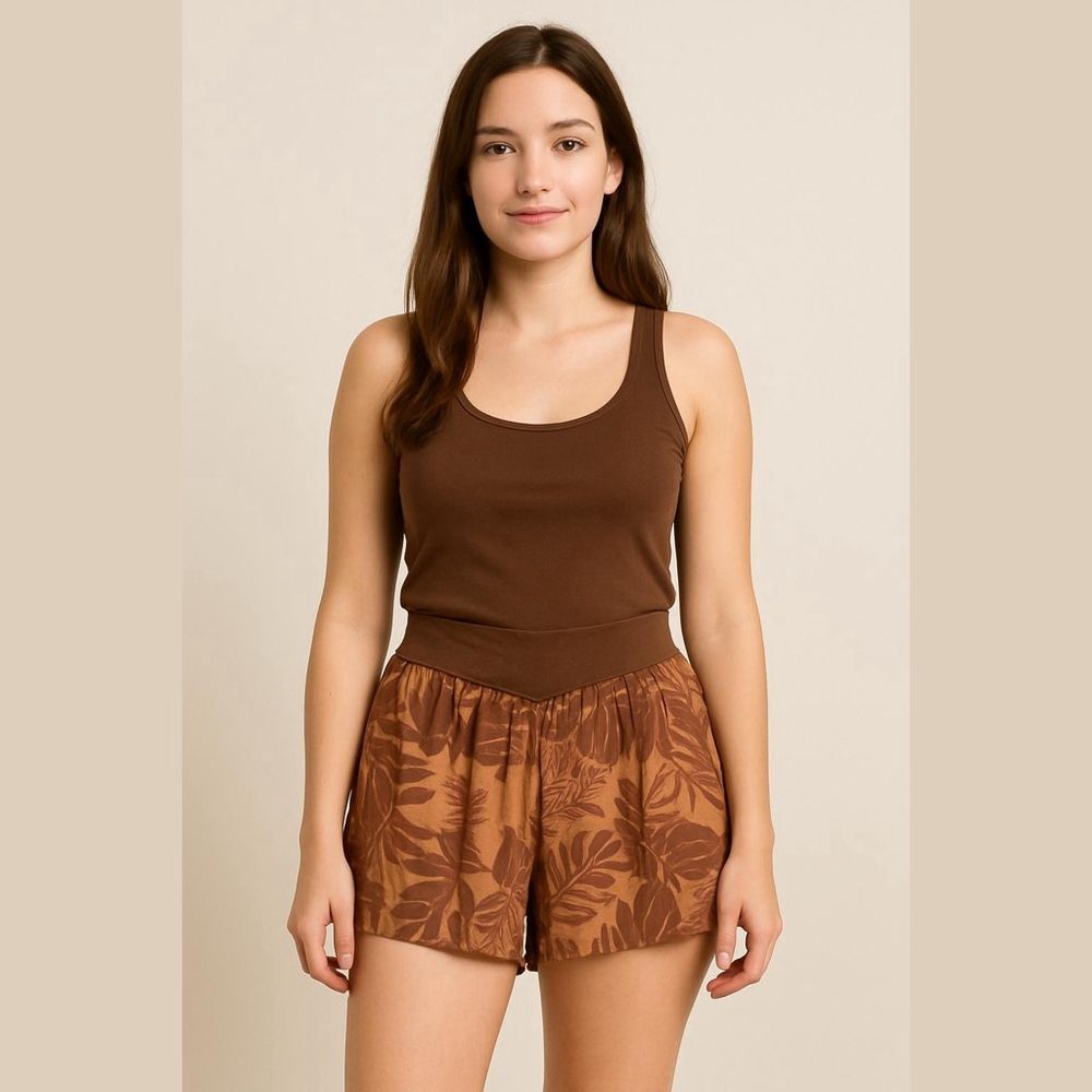 Aerie Women's Floral Shorts Brown Size Large